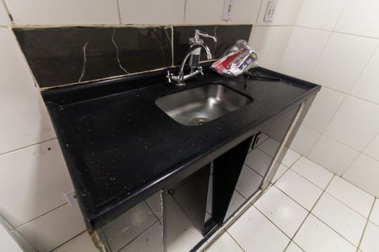 Cozinha de apartamento à venda com 2 quartos, 39m² em Vila Chabilandia, São Paulo