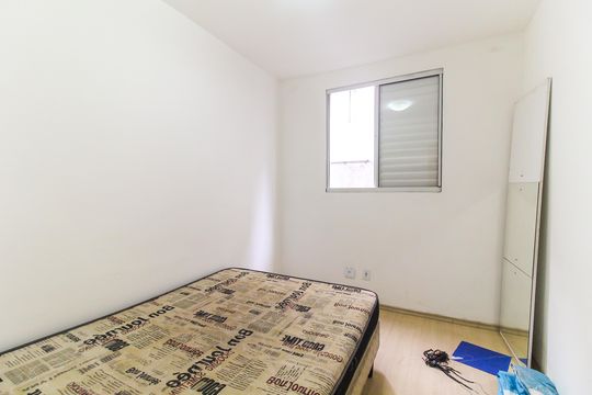 Quarto 1 de apartamento à venda com 2 quartos, 39m² em Vila Chabilandia, São Paulo