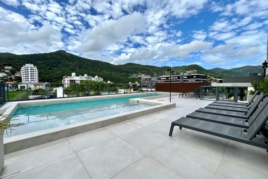 Área comum - Piscina de apartamento para alugar com 1 quarto, 40m² em Saco Grande, Florianópolis