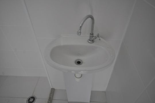 Banheiro de apartamento para alugar com 1 quarto, 28m² em Vila Gustavo, São Paulo