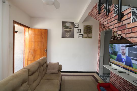 Sala de casa à venda com 2 quartos, 125m² em Parque Tomas Saraiva, São Paulo