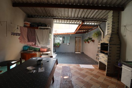 Churrasqueira de casa à venda com 2 quartos, 125m² em Parque Tomas Saraiva, São Paulo