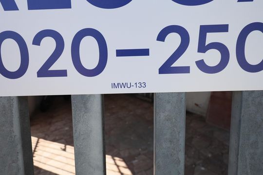 Placa  de casa para alugar com 2 quartos, 100m² em Padroeira, Osasco