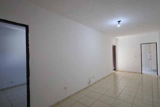 Casa para alugar com 2 quartos, 100m² em Padroeira, Osasco