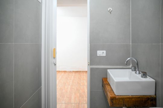 Casa para alugar com 1 quarto, 31m² em Vila Liviero, São Paulo