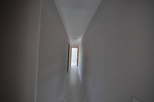 Corredor de casa à venda com 3 quartos, 120m² em Vila Mazzei, São Paulo