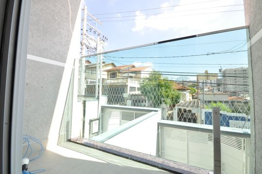 Sacada da Suíte 1 de casa à venda com 3 quartos, 120m² em Vila Mazzei, São Paulo