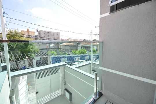Sacada da Suíte 1 de casa à venda com 3 quartos, 120m² em Vila Mazzei, São Paulo