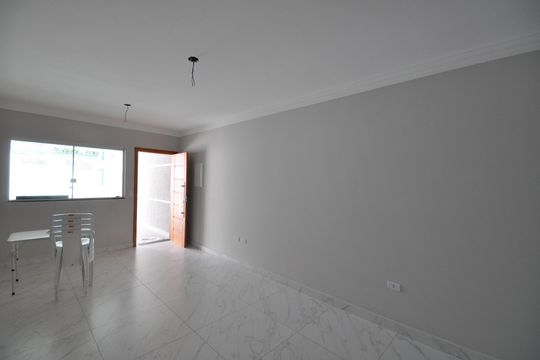 Sala de casa à venda com 3 quartos, 120m² em Vila Mazzei, São Paulo