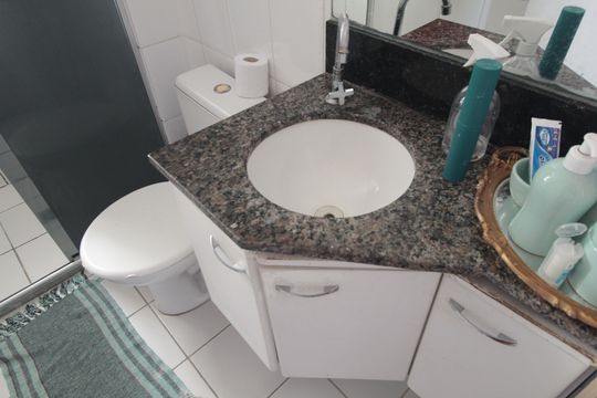 Banheiro de apartamento à venda com 3 quartos, 67m² em Santa Monica, Belo Horizonte