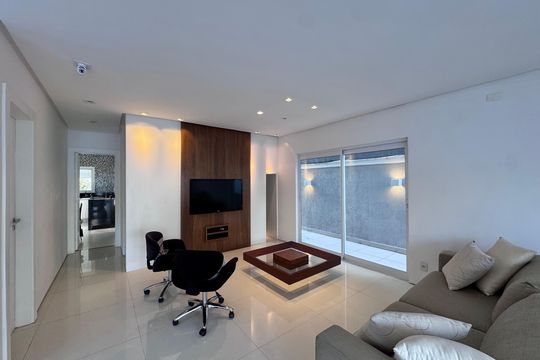 Sala de casa de condomínio à venda com 4 quartos, 290m² em Vargem Grande, Rio de Janeiro