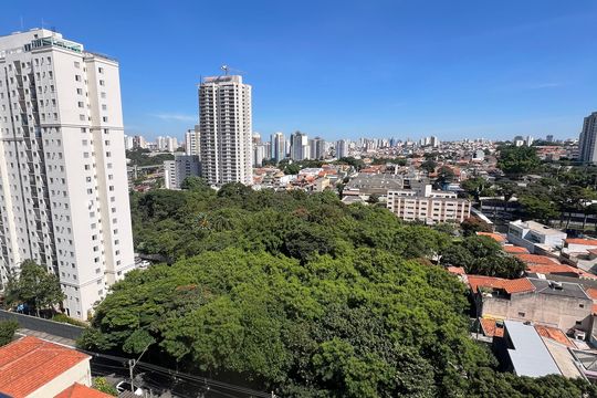 Vista da sacada de apartamento à venda com 1 quarto, 31m² em Vila Santa Clara, São Paulo