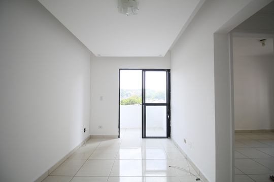 Apartamento à venda com 2 quartos, 54m² em Jardim Monte Alegre, Taboão da Serra