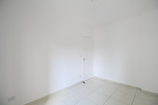 Quarto 2 de apartamento à venda com 2 quartos, 54m² em Jardim Monte Alegre, Taboão da Serra