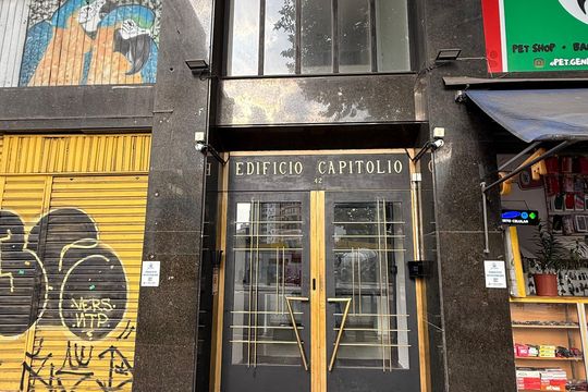 Fachada de apartamento para alugar com 1 quarto, 62m² em República, São Paulo