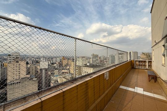 Área comum de apartamento para alugar com 1 quarto, 62m² em República, São Paulo