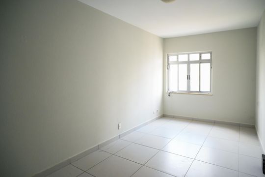 Sala de apartamento à venda com 2 quartos, 83m² em Aclimação, São Paulo