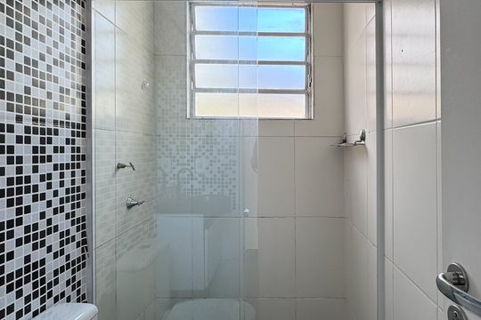 Banheiro Social de apartamento à venda com 2 quartos, 61m² em Planalto, São Bernardo do Campo