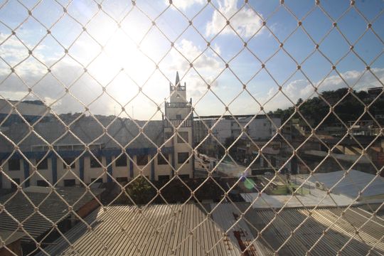 Vista da Sala de apartamento para alugar com 2 quartos, 95m² em Centro, Belford Roxo
