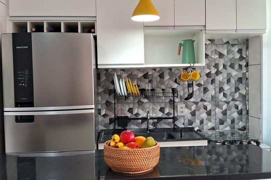 Cozinha de apartamento à venda com 2 quartos, 51m² em Vila Sao Luiz (Centro), Barueri