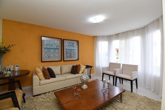 Sala de casa de condomínio à venda com 5 quartos, 280m² em Campo Comprido, Curitiba