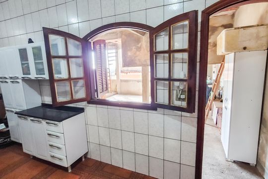 Cozinha  de casa para alugar com 2 quartos, 200m² em Vigário Geral, Rio de Janeiro