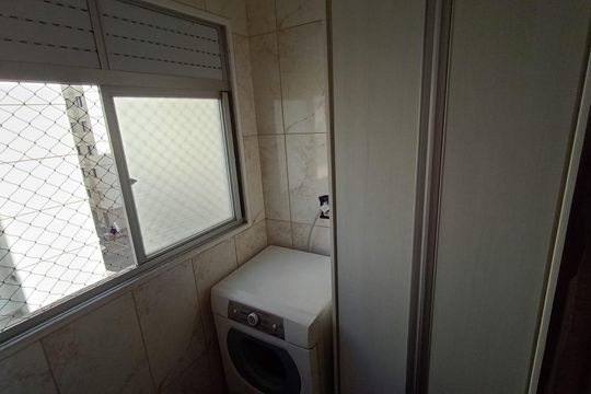 Área de serviço de apartamento para alugar com 3 quartos, 62m² em Jardim Botucatu, São Paulo