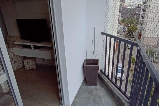 Varanda de apartamento para alugar com 3 quartos, 62m² em Jardim Botucatu, São Paulo