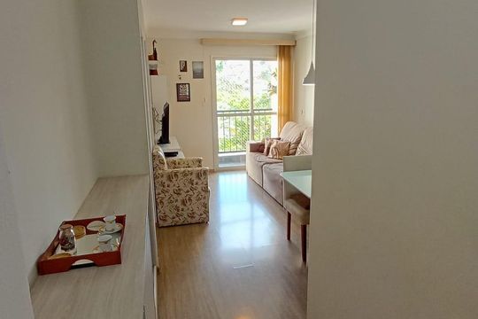 Corredor de apartamento para alugar com 3 quartos, 62m² em Jardim Botucatu, São Paulo