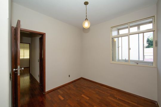 SALA de apartamento para alugar com 3 quartos, 110m² em Coracao de Jesus, Belo Horizonte