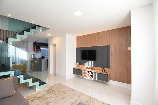 Sala de casa de condomínio à venda com 3 quartos, 148m² em Cajuru, Curitiba