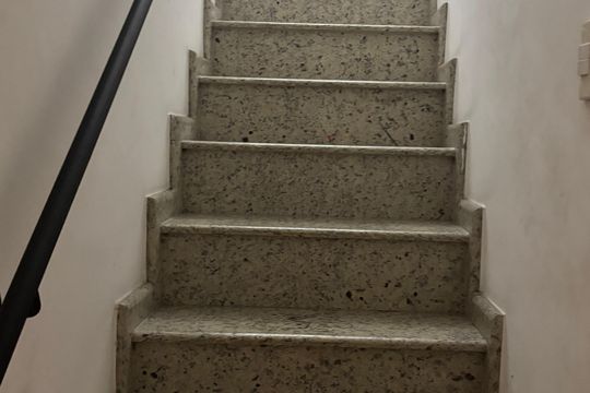 Escada de casa à venda com 2 quartos, 119m² em Vila Guiomar, Santo André