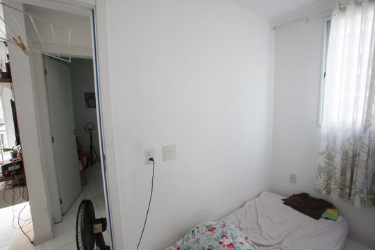 Apartamento à venda com 2 quartos, 46m² em Taquara, Rio de Janeiro