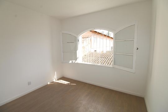 Quarto 3 de casa para alugar com 5 quartos, 210m² em Monte Castelo, São José dos Campos
