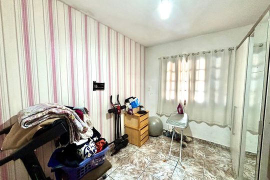 Quarto 3 de casa à venda com 4 quartos, 380m² em Vila Guilhermina, São Paulo