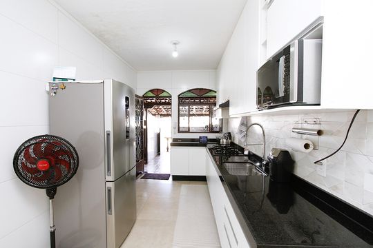 Cozinha CASA 2 de casa à venda com 5 quartos, 360m² em Salgado Filho, Belo Horizonte