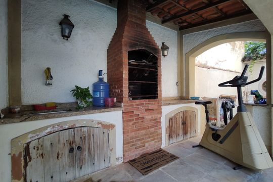 Churrasqueira de casa à venda com 3 quartos, 700m² em Pechincha, Rio de Janeiro