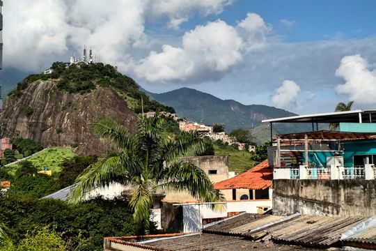 Vista de casa à venda com 3 quartos, 700m² em Pechincha, Rio de Janeiro