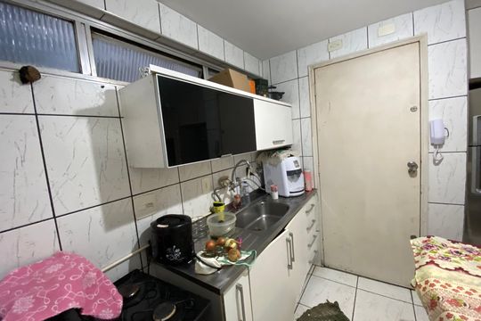 Cozinha de apartamento à venda com 3 quartos, 70m² em Jardim Londrina, São Paulo