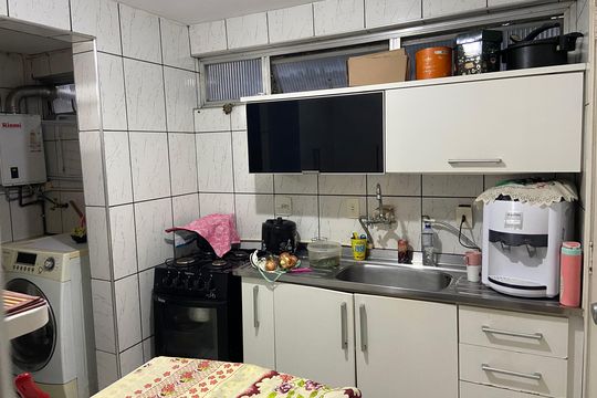 Cozinha de apartamento à venda com 3 quartos, 70m² em Jardim Londrina, São Paulo