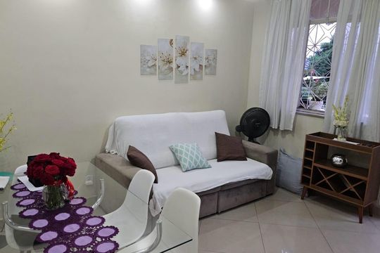 Sala de casa à venda com 4 quartos, 167m² em Vicente de Carvalho, Rio de Janeiro