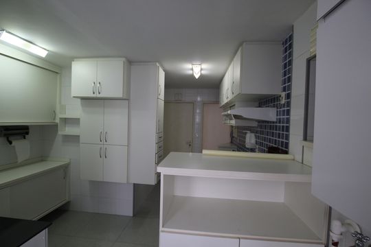 Cozinha de apartamento à venda com 2 quartos, 83m² em Vila Mariana, São Paulo