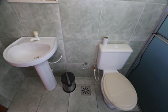 Banheiro de apartamento para alugar com 2 quartos, 100m² em Igara, Canoas
