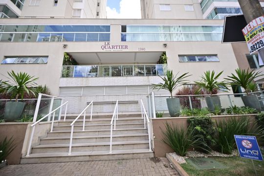Apartamento para alugar com 3 quartos, 90m² em Setor Bueno, Goiânia
