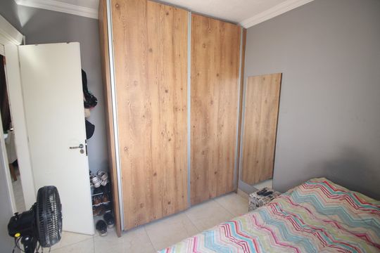 Quarto 1 de apartamento à venda com 2 quartos, 44m² em Diamante, Contagem
