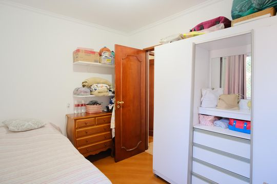 Quarto 1 de apartamento à venda com 3 quartos, 60m² em Jardim Textil, São Paulo
