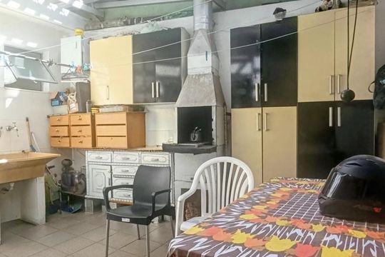 Casa à venda com 3 quartos, 150m² em Olímpico, São Caetano do Sul