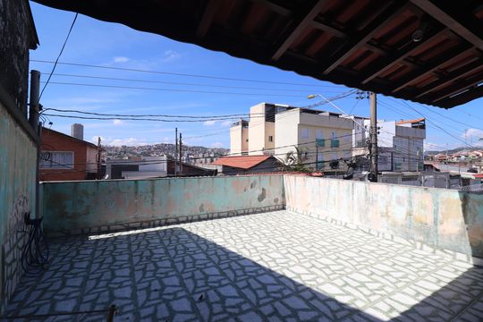 Varanda Quarto 3 de casa à venda com 3 quartos, 116m² em Vila Junqueira, Santo André