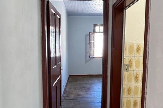 Corredor de casa para alugar com 1 quarto, 75m² em Silveira, Santo André
