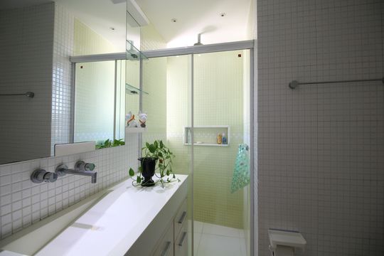 Banheiro Social de apartamento à venda com 4 quartos, 147m² em Jacarepaguá, Rio de Janeiro